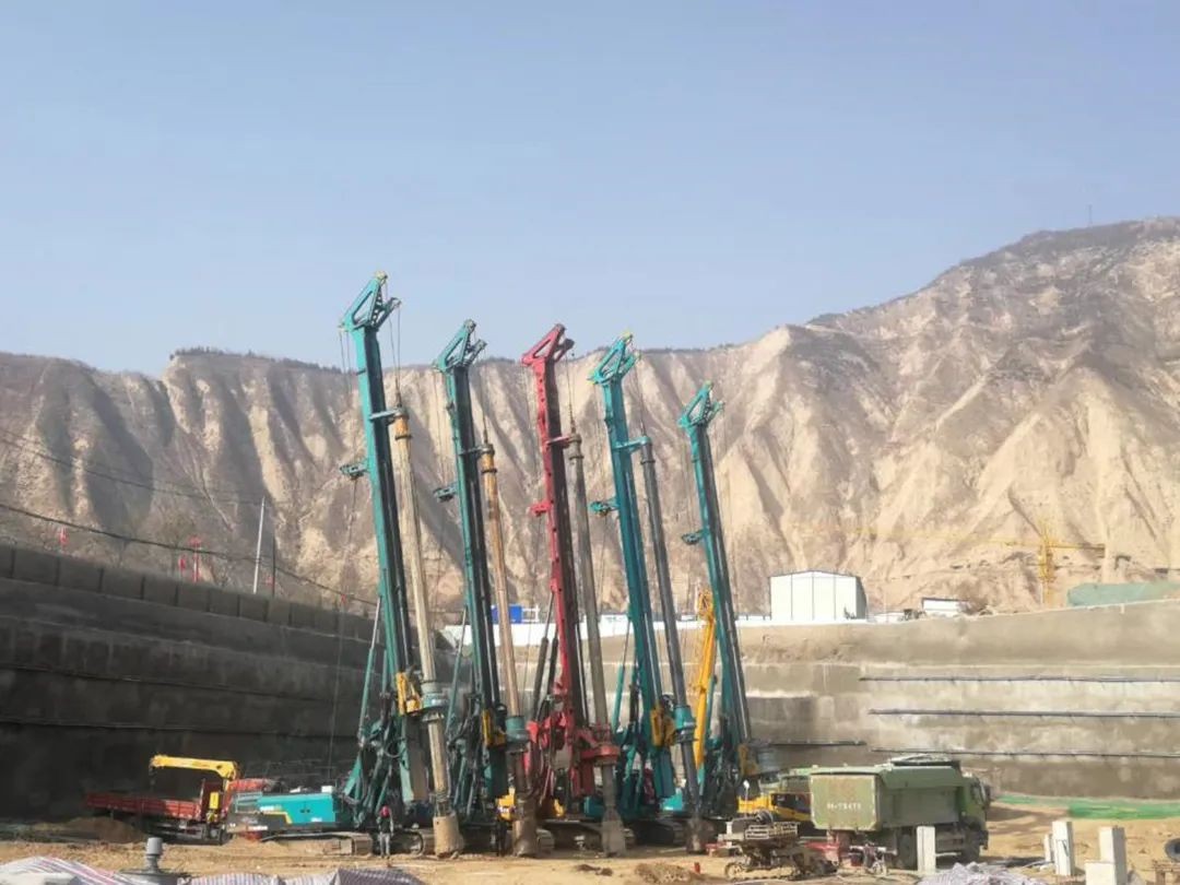 金戈铁马工程路 风雨无阻选yp街机