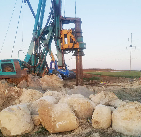 8年购置12台！yp街机智能旋挖钻陪他走向天下