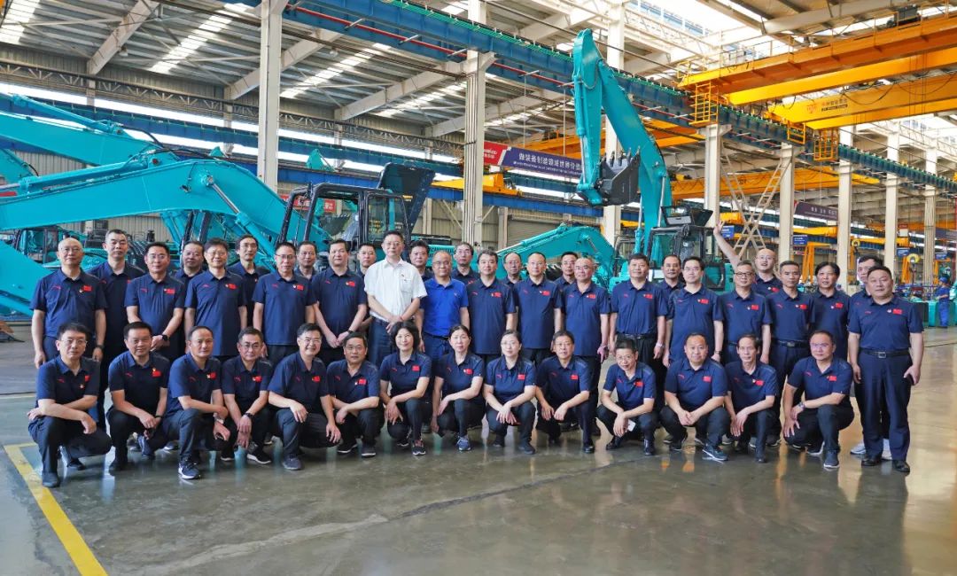 湖南省委党校厅干班赴yp街机智能开展现场教学活动