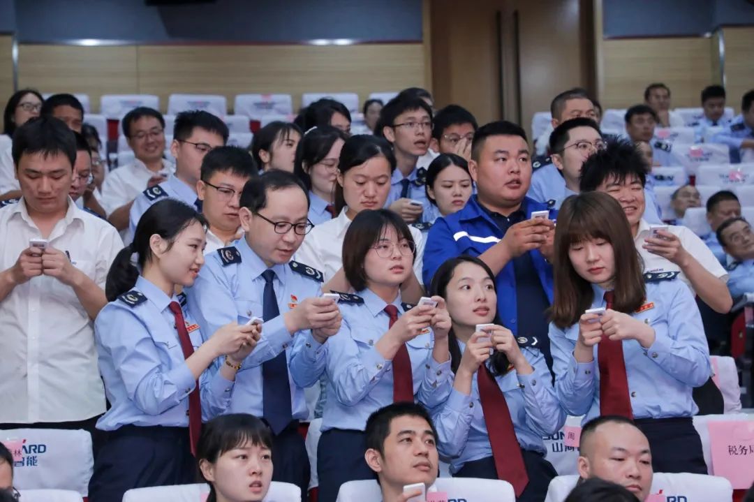 以赛促学，，，，，，，以学促行 | 税企携手举行“一站究竟”党史知识竞赛