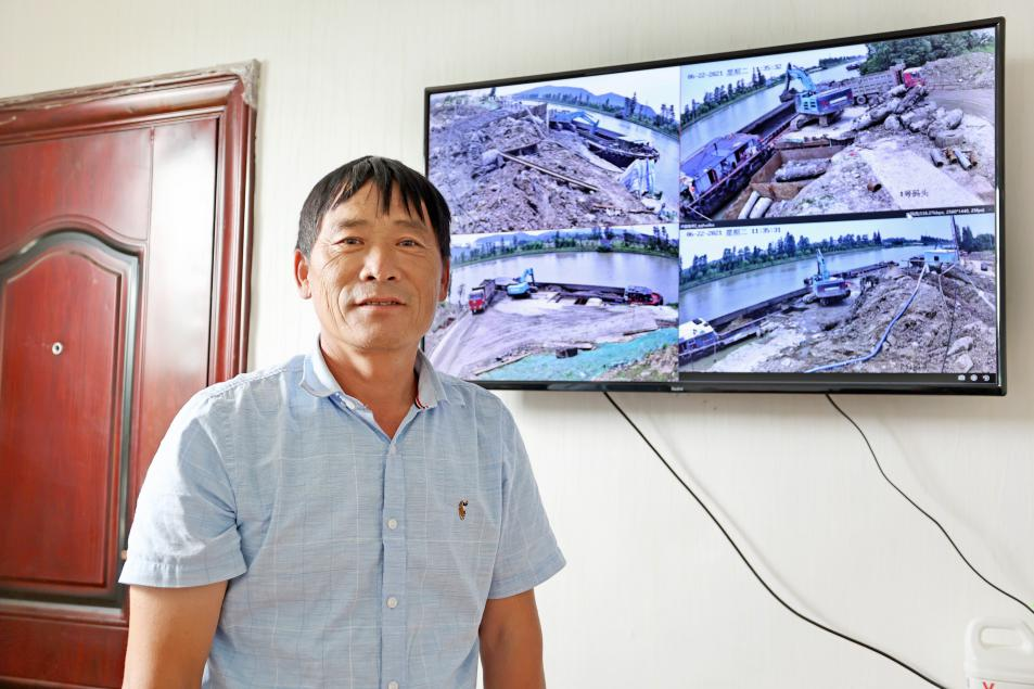 初心源地，，，，，，yp街机智能挖掘机实力大显 | 百年风华筑漂亮yp街机（1）