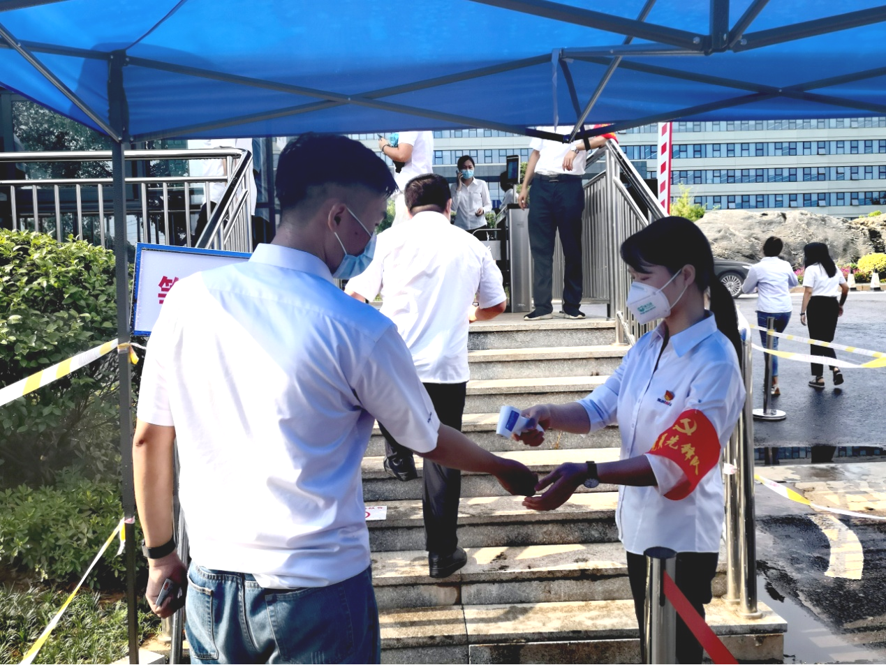 一句话新闻 | 速览yp街机智能近期要闻