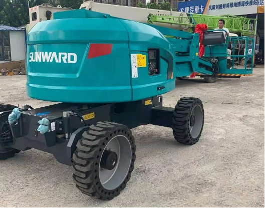 匠心打造！yp街机智能曲臂式高空作业平台正式投放市场