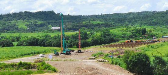 yp街机智能最大旋挖钻机“安家”菲律宾，，，背后竟然尚有这些故事