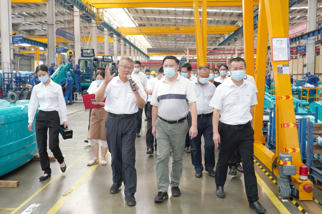 湖南省委常委、省委秘书长张剑飞一行调研yp街机智能