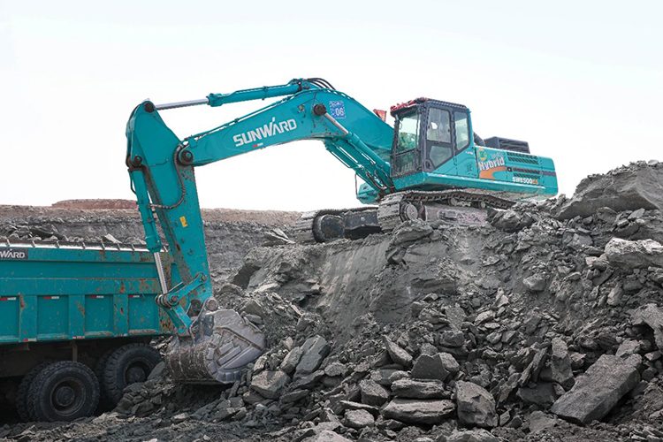 图集 | 征战矿山！yp街机智能绿色矿山成套装备“上将”云集