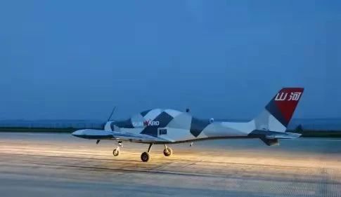 yp街机智能何清华：立异驱动 数字赋能，，，助推制造业数字化转型