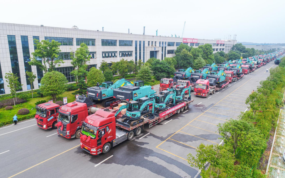 里程碑！yp街机智能出口欧洲第20000台暨大型挖掘机批量交付仪式乐成举行