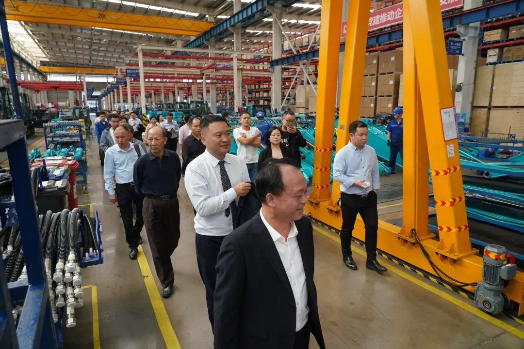 湖南省矿业协会第二届一次会员代表大会暨第二届一次理事会在yp街机智能顺遂召开