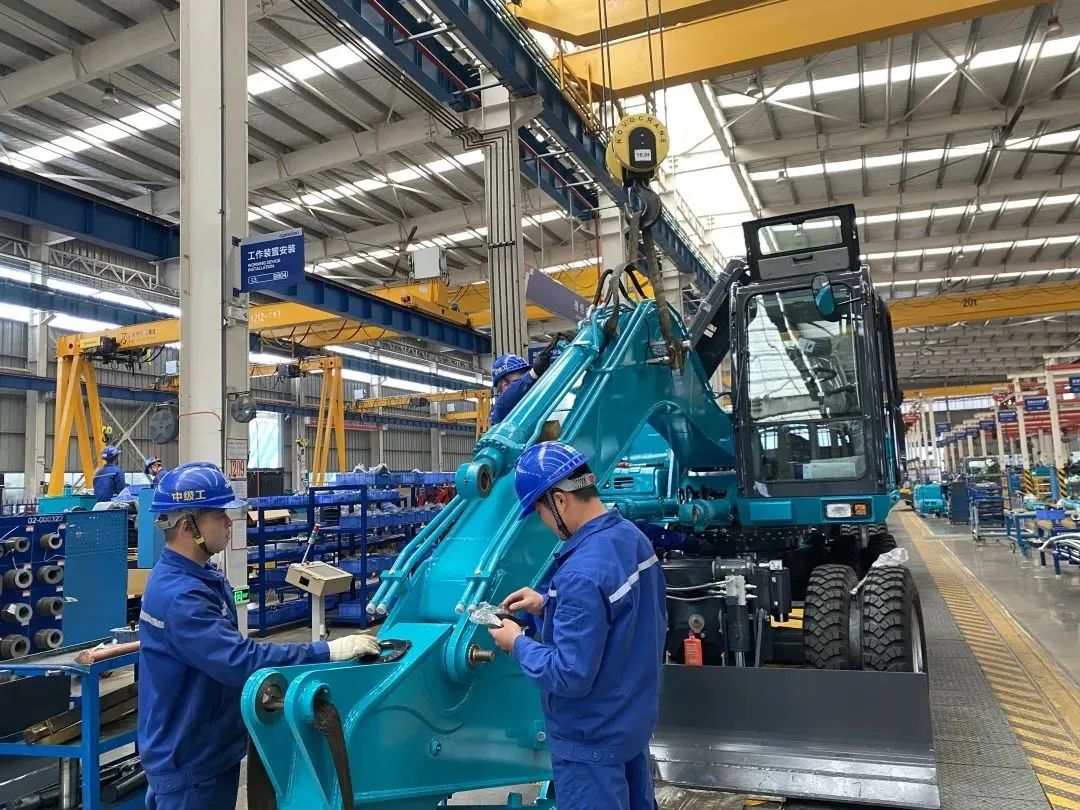 《湖南教育》：探索18年，，，，，yp街机智能找到校企相助共赢的谜底