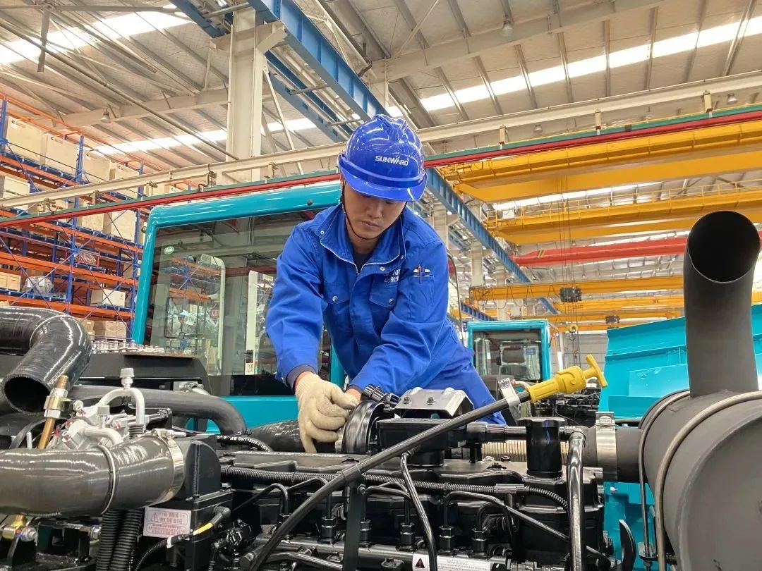 《湖南教育》：探索18年，，，，，yp街机智能找到校企相助共赢的谜底