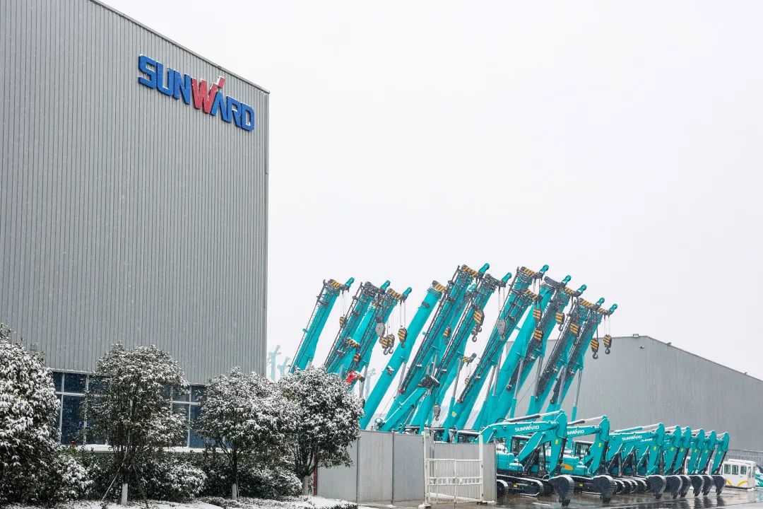 瑞雪兆有年，，，，，，，，邀您共赏雪中yp街机！