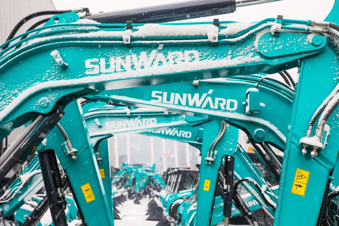 瑞雪兆有年，，，，，，，，邀您共赏雪中yp街机！