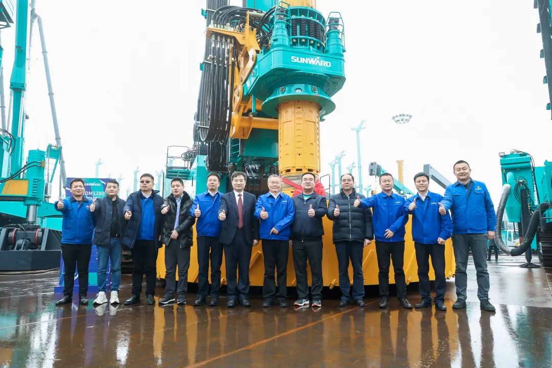 多款产品问鼎天下之最！yp街机智能地下工程装备全球宣布会乐成举行