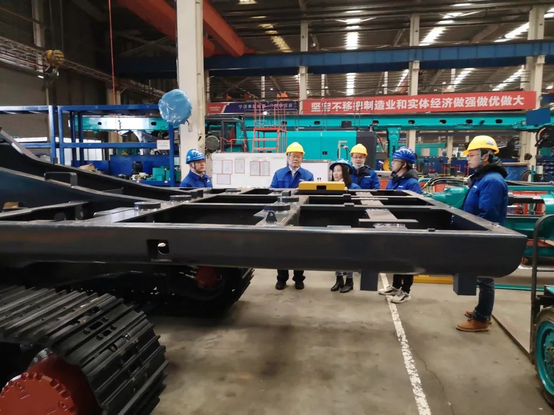 立春首日，，，，，，，，yp街机智能凿岩装备率先开工