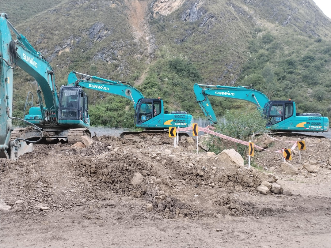 挑战天下第二高山脉！yp街机智能装备助力秘鲁安第斯国家公路项目建设