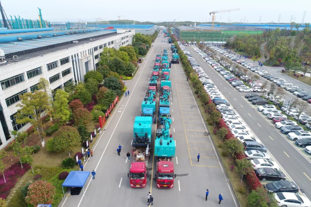 征战全球市场。。。。。。p街机智能凿岩装备批量发货