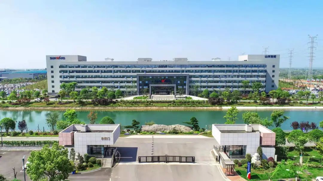 立异驱动，，，，，数字赋能！yp街机智能入选中国智能制造50强