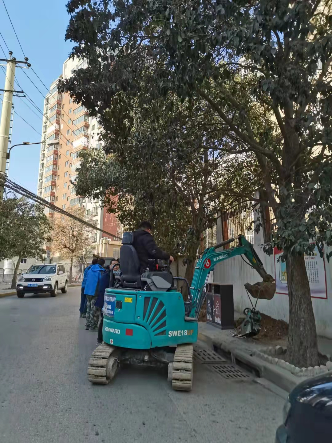 好效劳、好装备！yp街机智能挖掘机再获客户追加订单