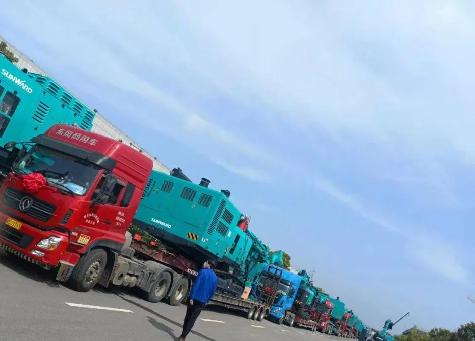 将斗争举行究竟！致敬yp街机劳动者