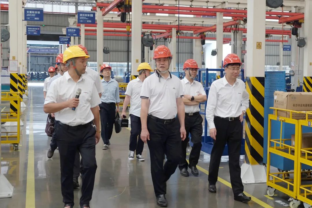 广州工控集团副总司理李绍康调研yp街机智能