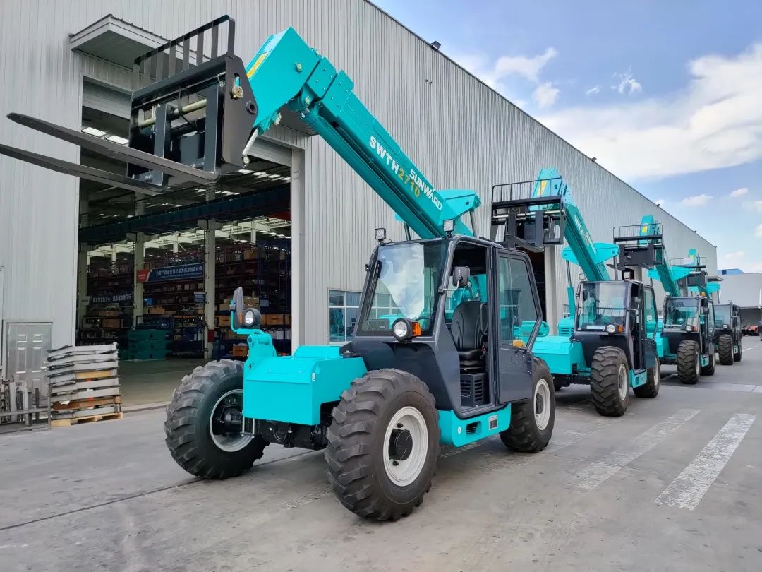 单笔采购金额万万元！yp街机智能伸缩臂叉装车批量出口