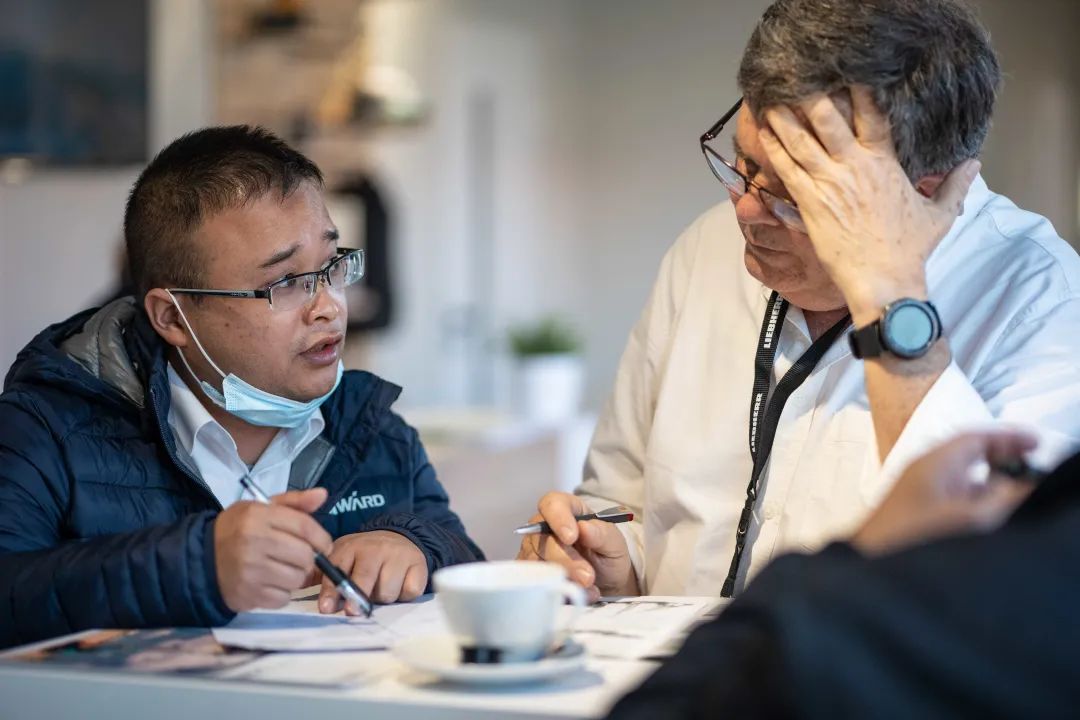 Bauma 2022 | 一组火热现场图带您重温yp街机智能德国宝马展之旅