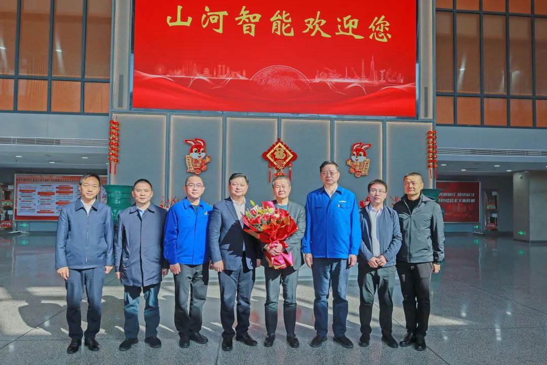 新春第一访！付旭明走访慰问yp街机智能