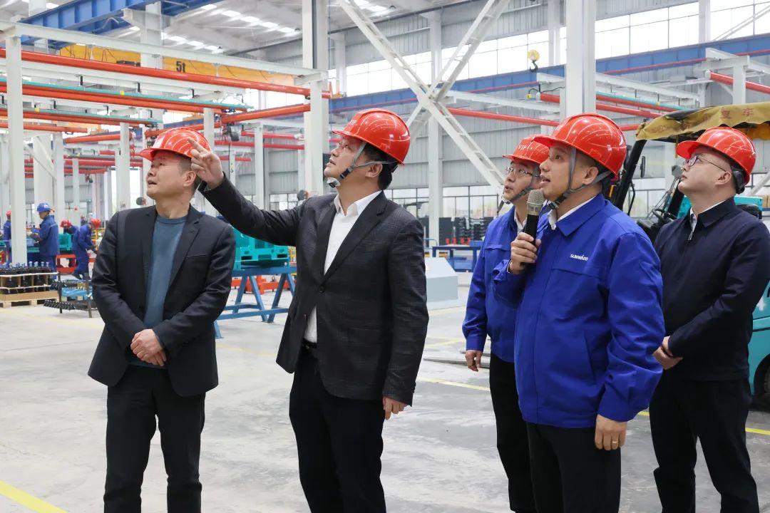 付旭明慰问yp街机智能市三八红旗头并督导清静生产事情