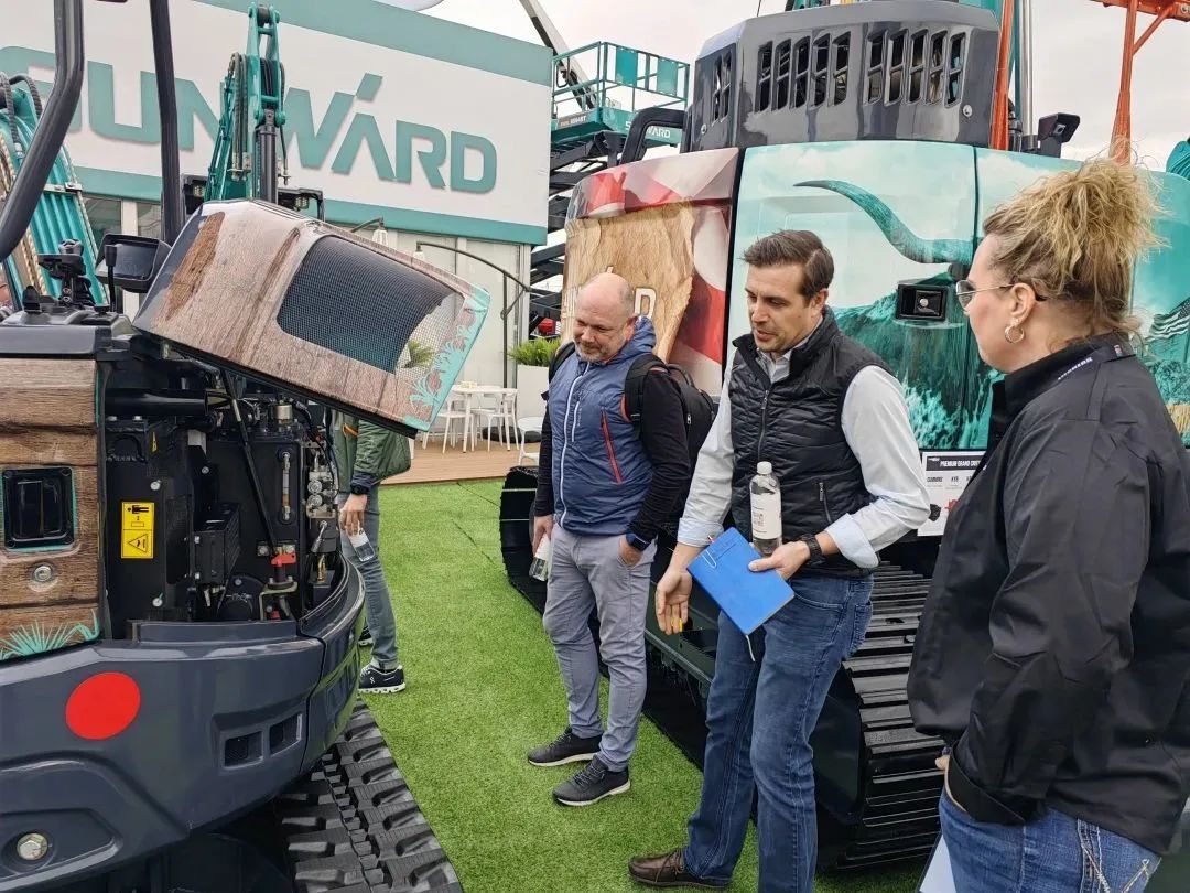 拉展直播 | “狂飙”美国！yp街机智能向天下展示中国制造硬实力