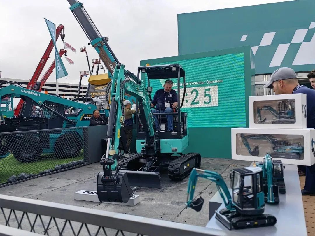 拉展直播 | “狂飙”美国！yp街机智能向天下展示中国制造硬实力