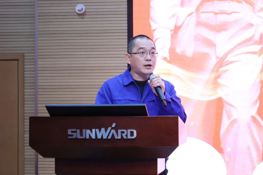 2023年“雷锋传人?长沙模范”巡讲走进yp街机智能