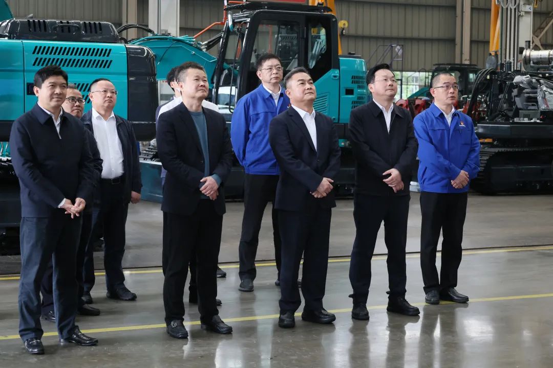 海南省副省长倪强调研yp街机智能