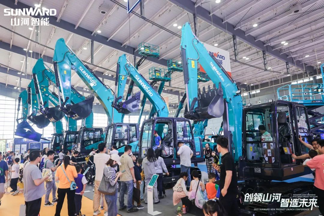 2023 CICEE | 全球工程机械盛会完善落幕！yp街机智能交出闪亮答卷