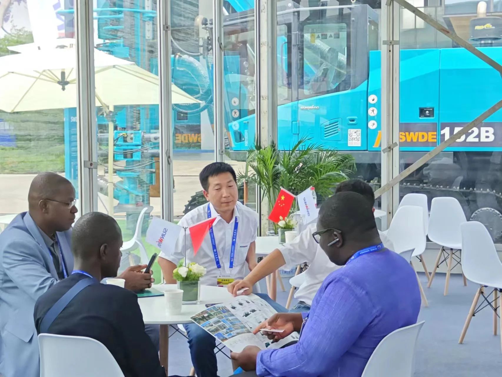 逐梦非洲，，，，，，携手偕行！yp街机智能亮相第三届中非经贸展览会