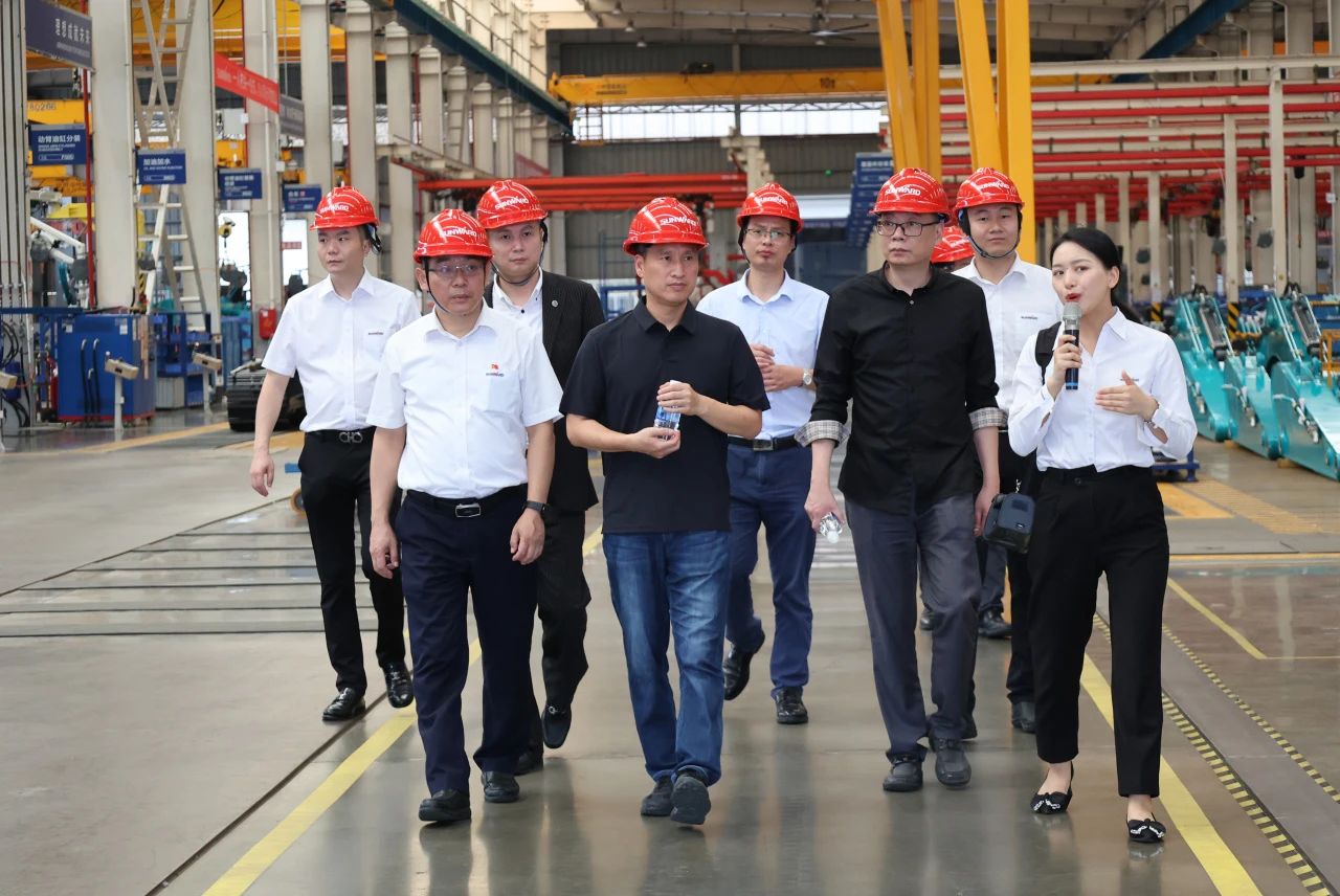 永青科技集团董事长胡晓东带队到访yp街机智能