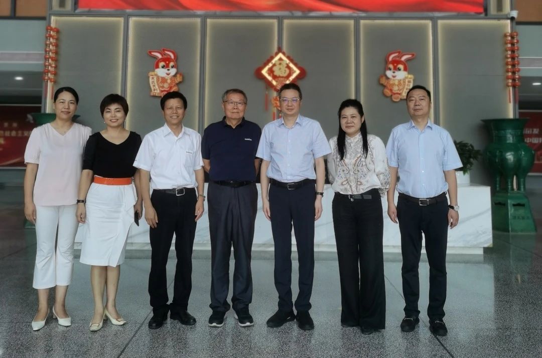 长沙市人民政府副市长、市工商联主席康镇麟调研yp街机智能