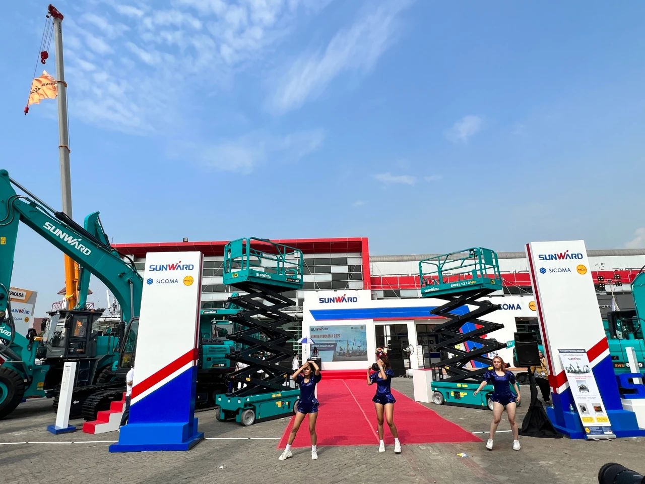 深耕细作，，，，，，，，逆势增添！yp街机智能艳服亮相印尼雅加达矿业展