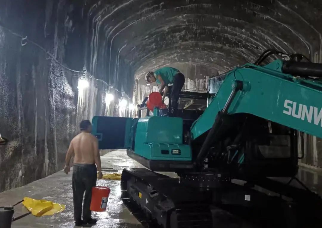 yp街机智能售后效劳：全力以赴，，，付与机械生命与活力