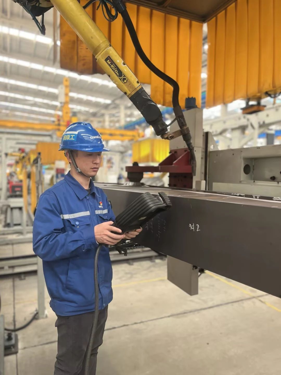 看yp街机工匠们怎样用一双巧手“拿捏”事情、创立“事业”