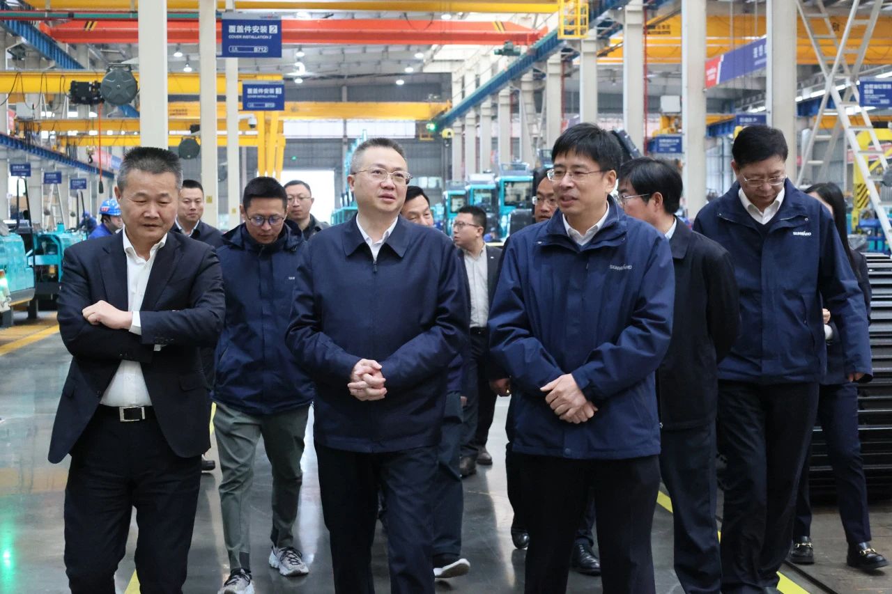 长沙市人民政府副市长康镇麟调研yp街机智能