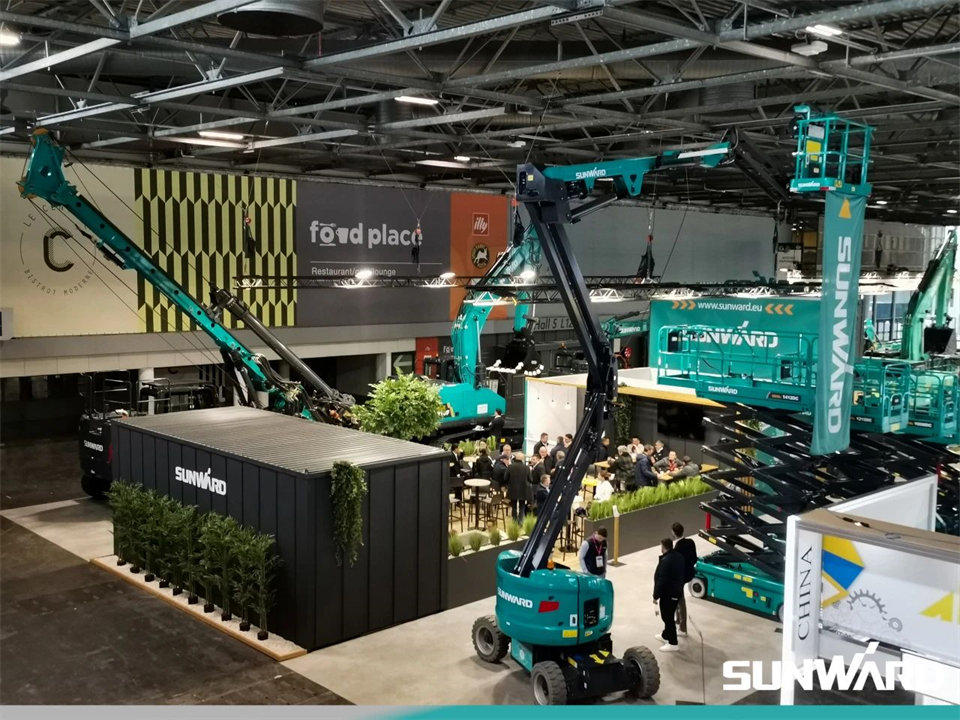 yp街机智能携立异效果亮相2024年法国巴黎工程机械展