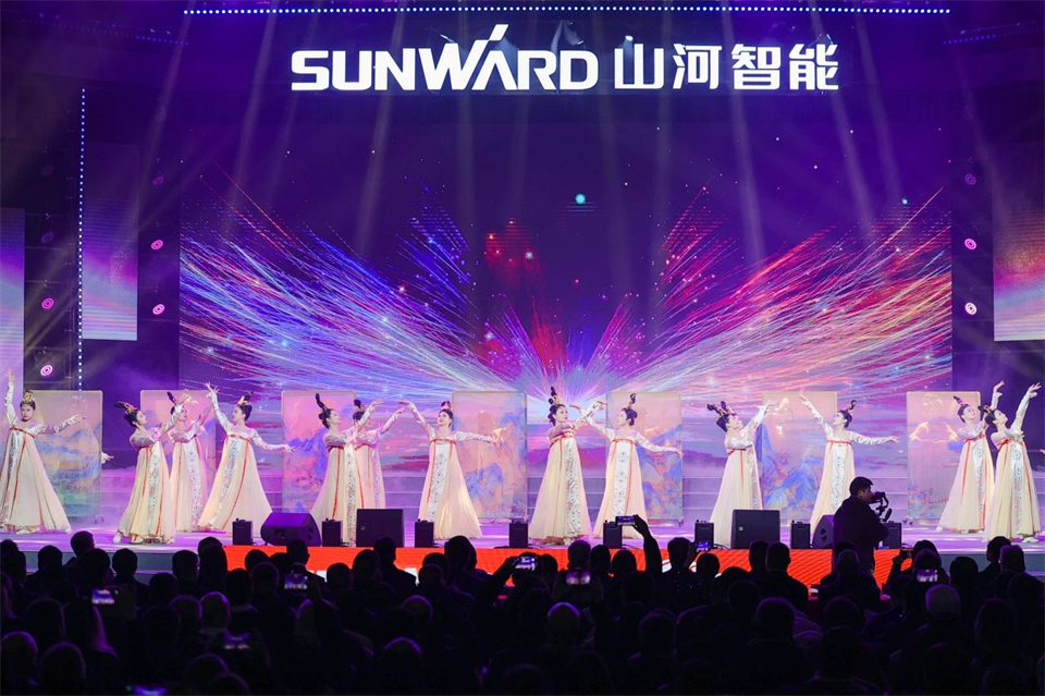 立异引领价值，，，，，，理想成绩未来！yp街机智能25周年庆典暨全球客户节盛大举行