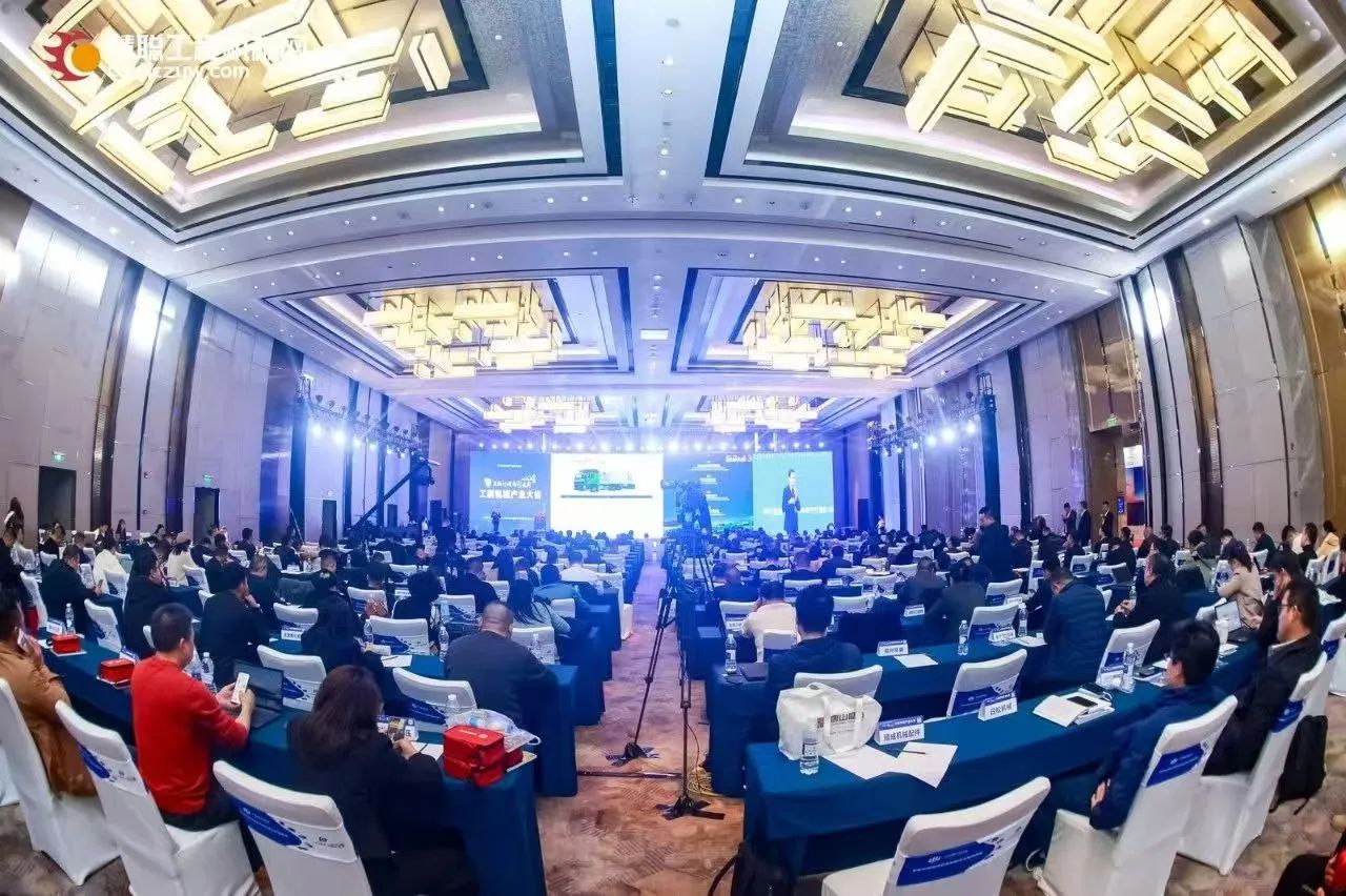 点赞！yp街机智能立异装备荣登CMIIC2024明星产品榜单