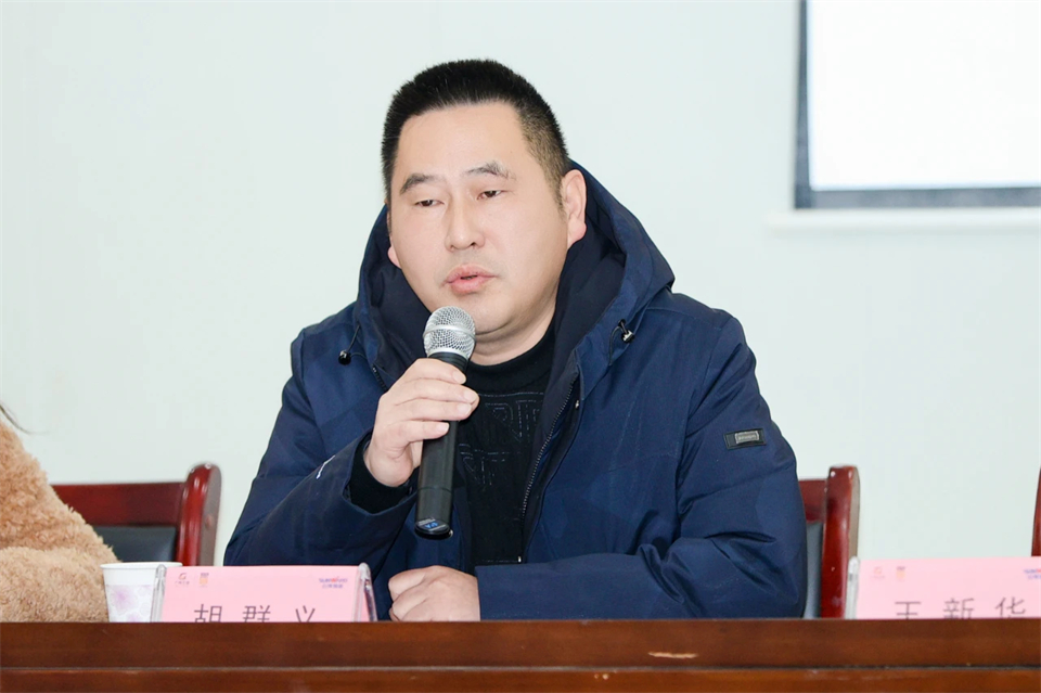 长龙街道、yp街机智能召开首届年货盛惠暨送春联文化惠民活动事情聚会