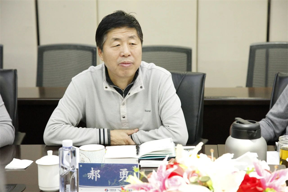 yp街机智能总司理夏志宏带队造访中电建振冲建设工程股份有限公司