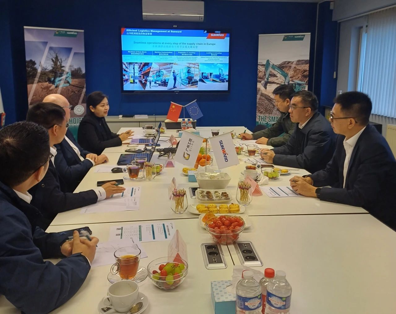 广州工控集团总司理王福铸率队考察yp街机智能欧洲子公司