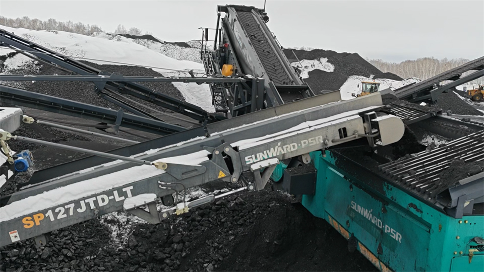 不惧-30℃极寒挑战，，，，，，，，yp街机普石勒破碎筛分装备稳固运行！