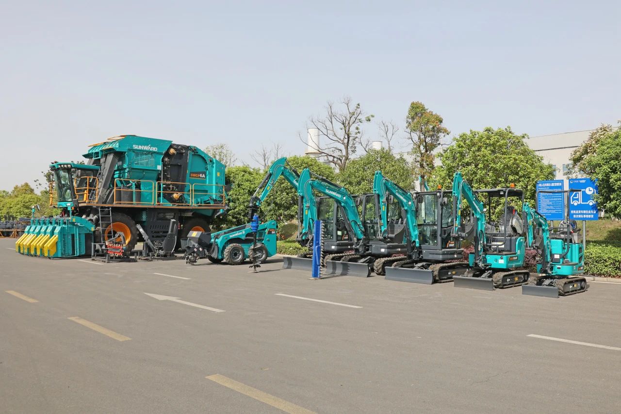 李纪恒调研yp街机智能