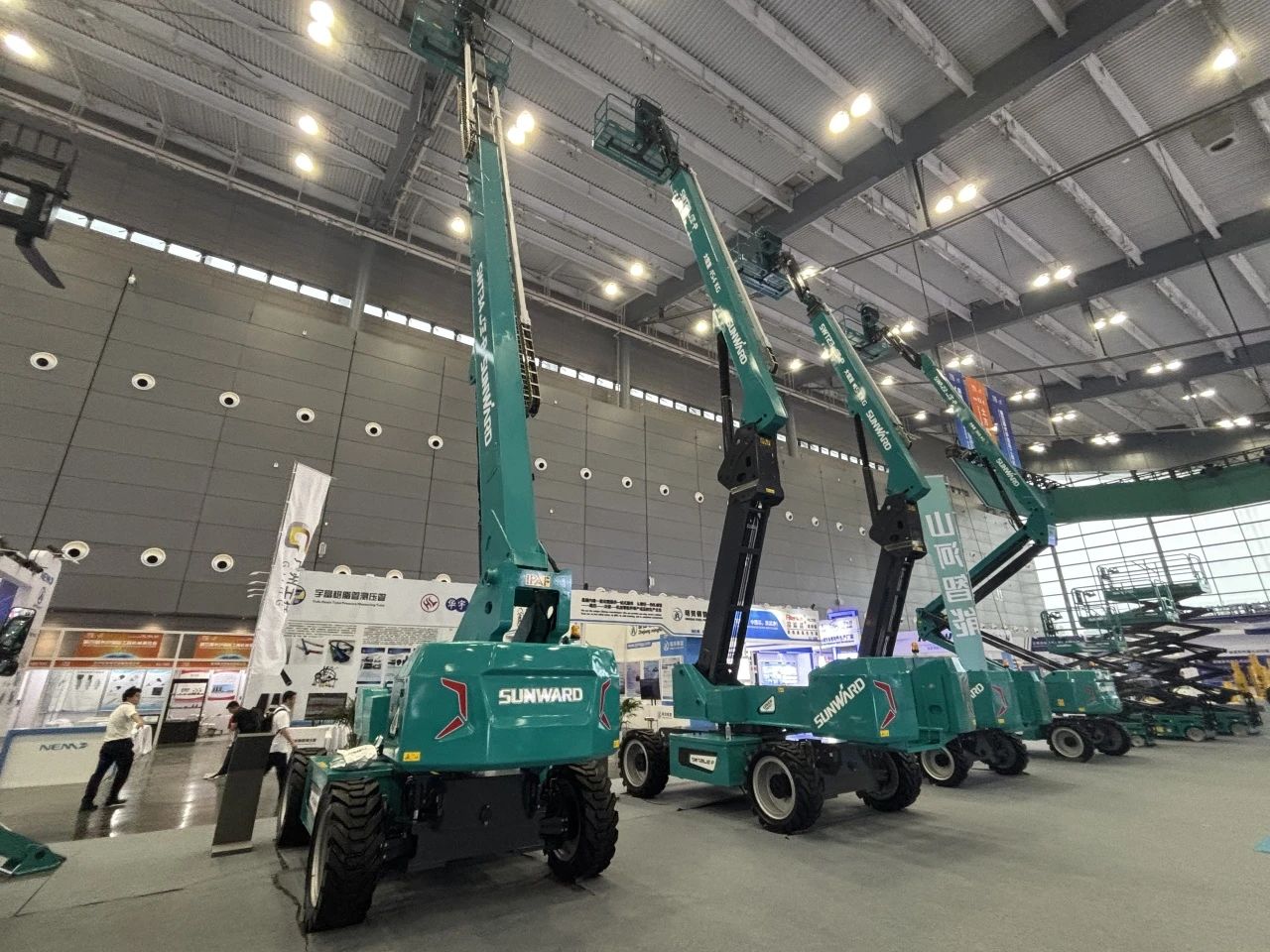 2025 CICEE | yp街机智能SWT34JE-P电动直臂式高空作业平台重磅宣布！